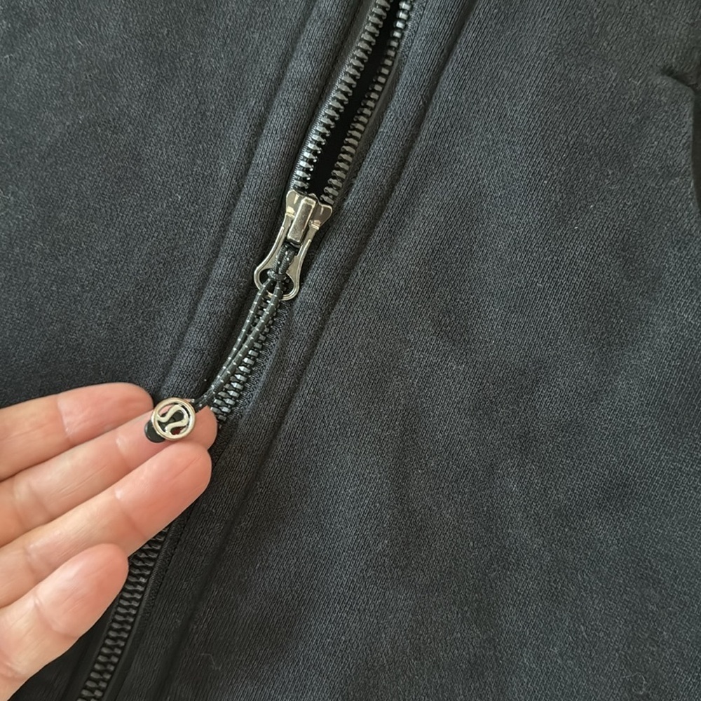 Lululemon Pleat To Street Hoodie Zip Jacket Pleated Back Jacket Black Sz 2 - Picture 11 of 16